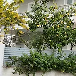 & Ardian-mandi Sarande-albania Apartamento