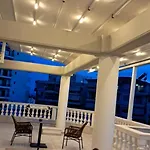 Apartment & Ardian-mandi Sarande-albania *