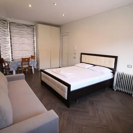 Apartment & Ardian-mandi Sarande-albania *