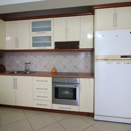 Apartment & Ardian-mandi Sarande-albania