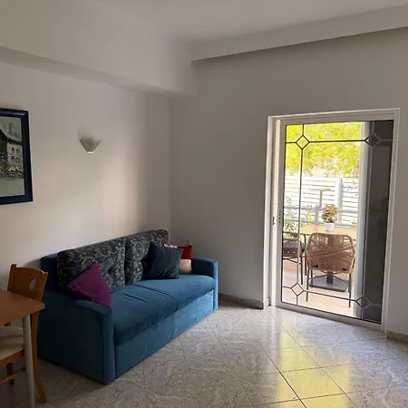 Apartments&studios Ardian-mandi Sarandë-albania Sarandë