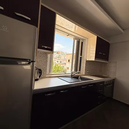 Apartment & Ardian-mandi Sarande-albania *