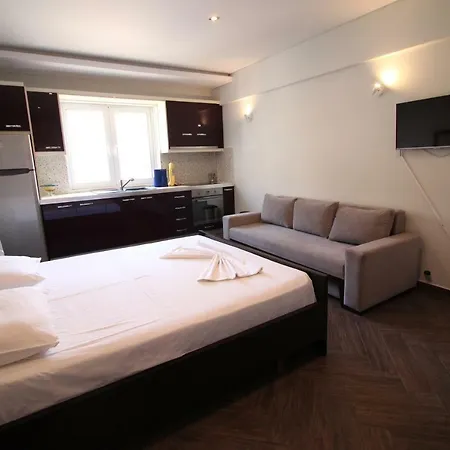 Apartment & Ardian-mandi Sarande-albania