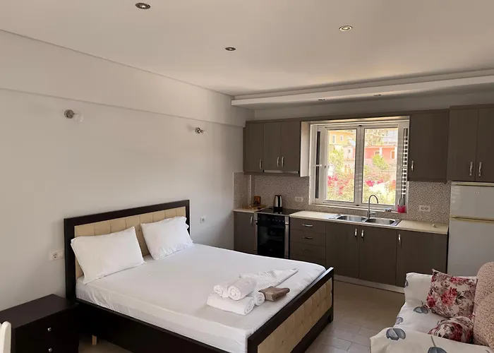 Appartement & Ardian-mandi Sarande-albania Saranda