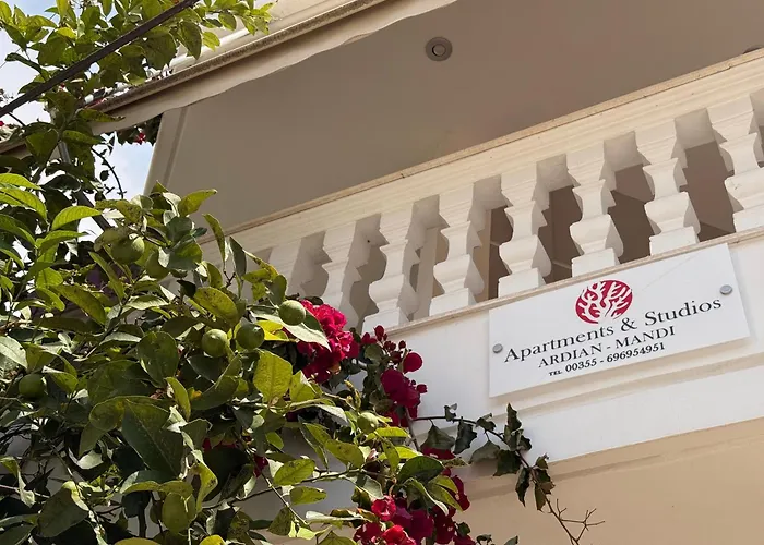 & Ardian-mandi Sarande-albania *