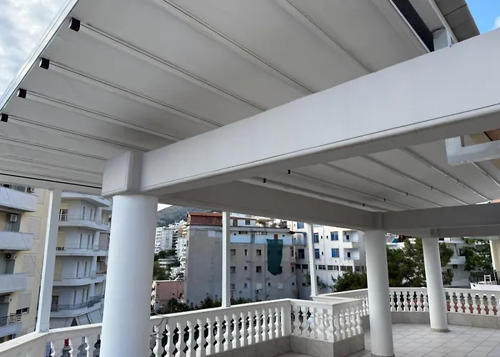 & Ardian-mandi Sarande-albania * Sarandë